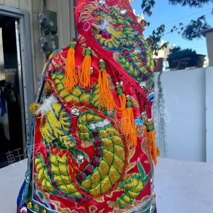 月眉麟_金龍