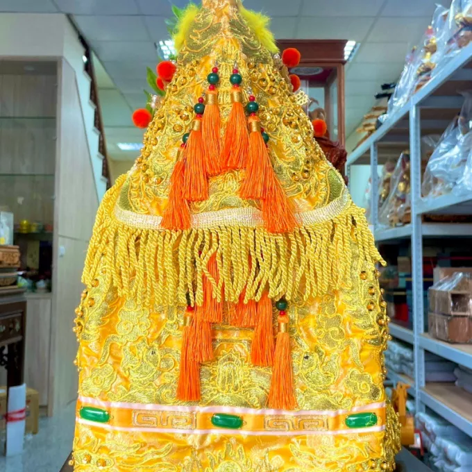 鑲玉龍袍_金龍