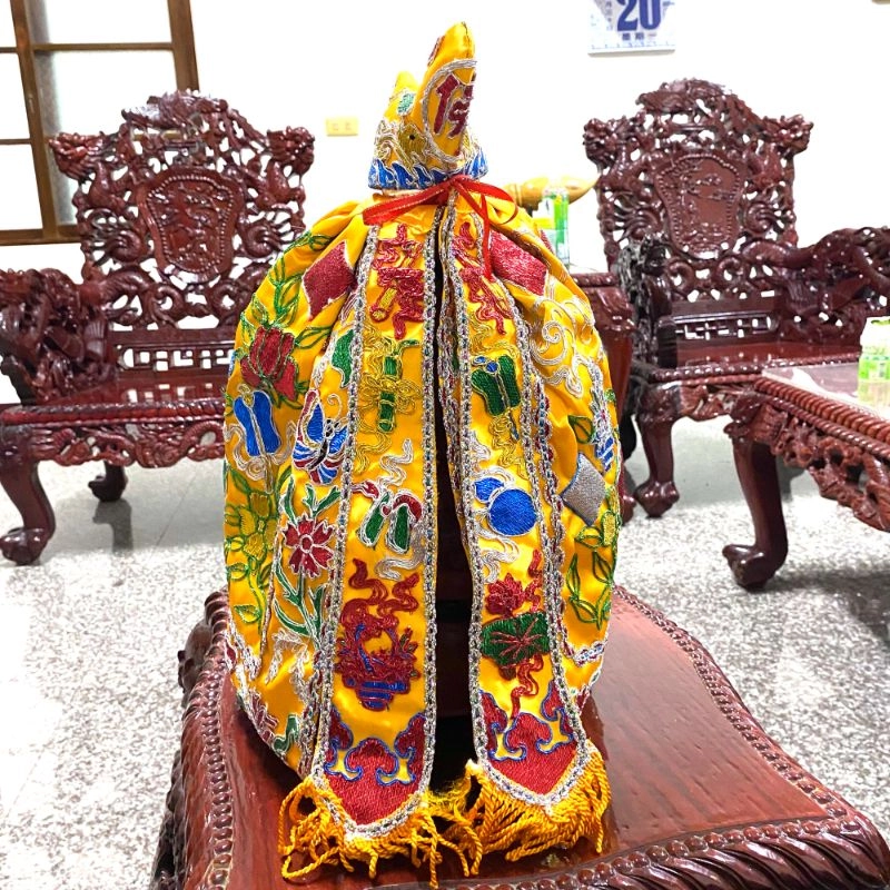 仿潮濟公衣(破衣)_黃