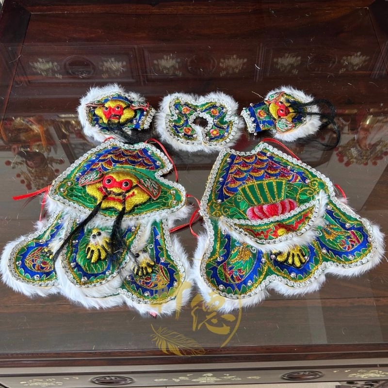 半手工凸繡戰甲-鋁眼