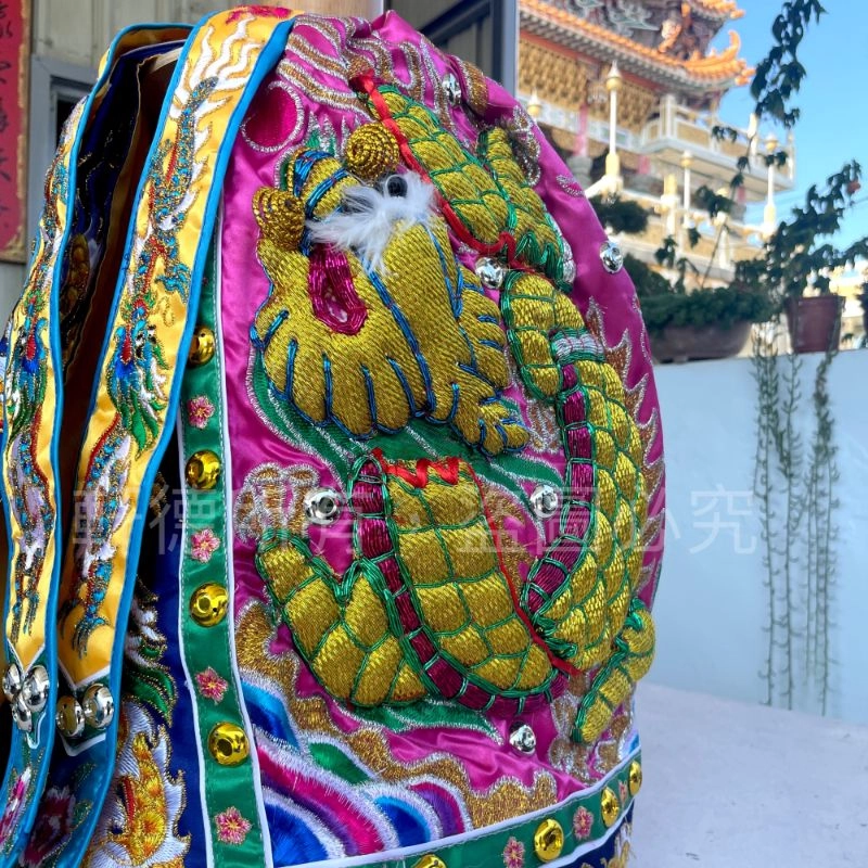 月眉麟_金龍