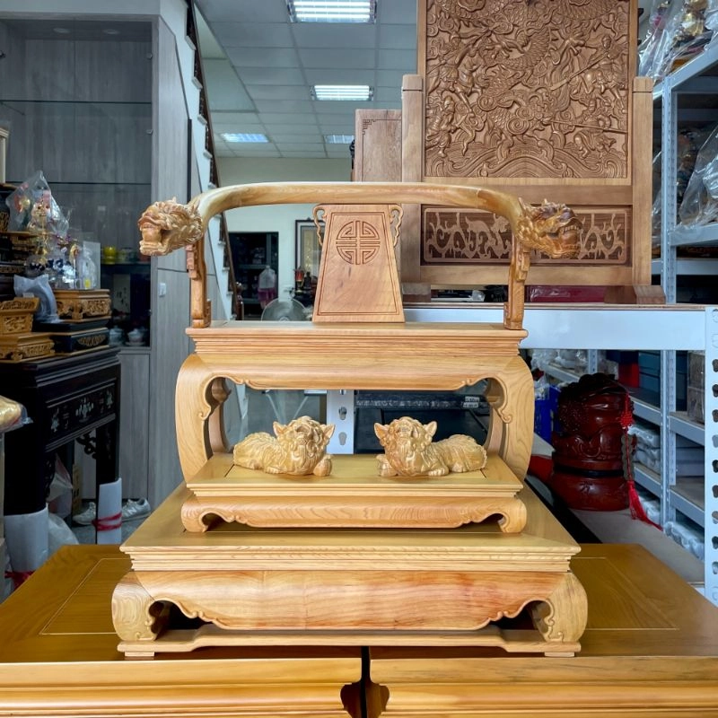 尺六托兩尺托椅-檜木踏獅